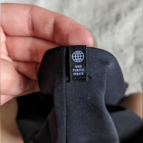 LAST CHANCE / DONATING SOON Adidas Shorts 🖤 - Picture 2 of 4